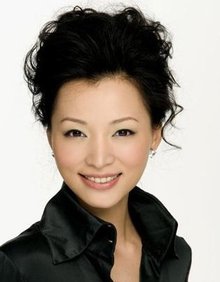 董卿中国中央电视台节目主持人