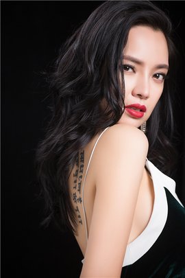 吴瑶歌手妈妈咪呀冠军