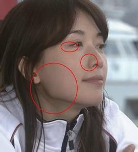 腮帮子