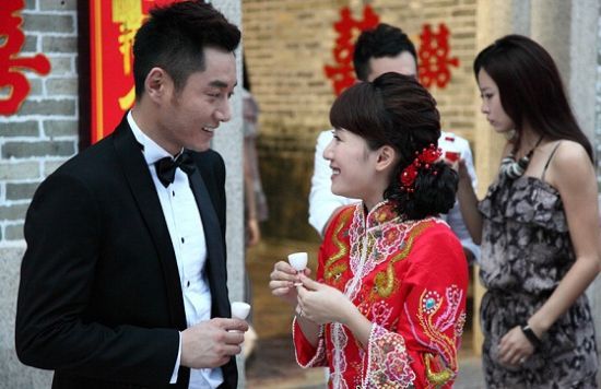 纸婚2014年上映李念李东学主演电视剧