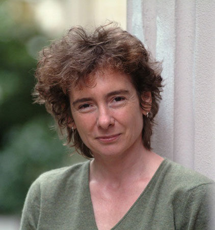 珍妮特·温特森(jeanette winterson),英国当代有争议性的作家之一.