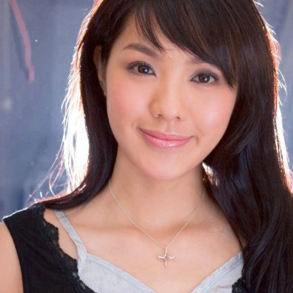 官恩娜 - dz百科