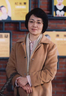 折叠编辑本段主要作品折叠参演电视剧首播时间剧名扮演角色2016女不