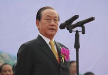 郁慕明