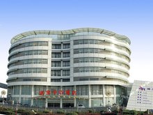上海诺宝中心酒店
