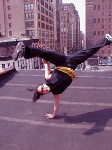 HIPHOP街舞 t01ff650eb36f92072d.jpg
