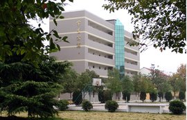 公安县东港中学