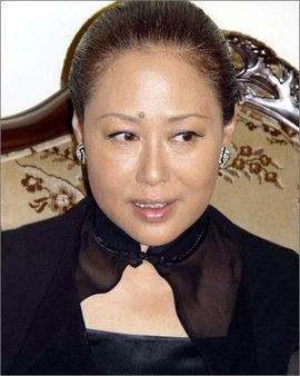 高娃 - 通辽市教育局局长