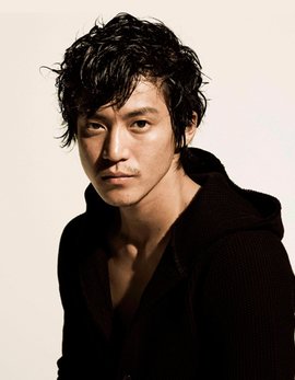 小栗旬 360百科 小栗旬 360百科