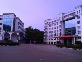 万年县第二中学