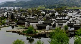 自然村 - 家族聚居的居民点  免费编辑   修改义项名