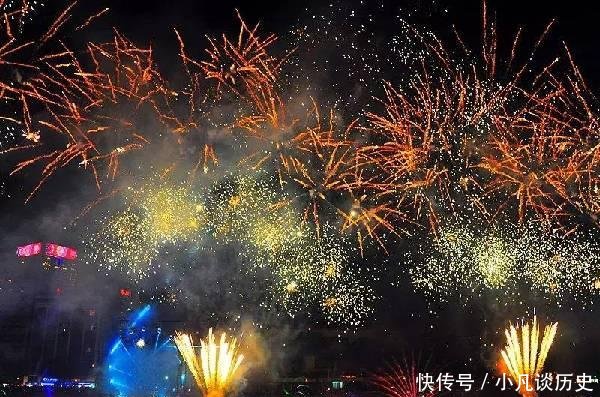 是除夕过年还是春节看春晚