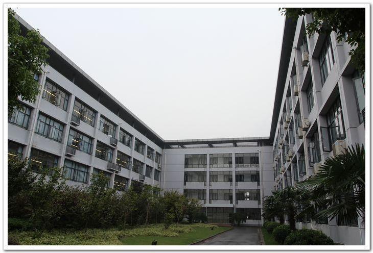 上海市民办上宝中学图册_360百科
