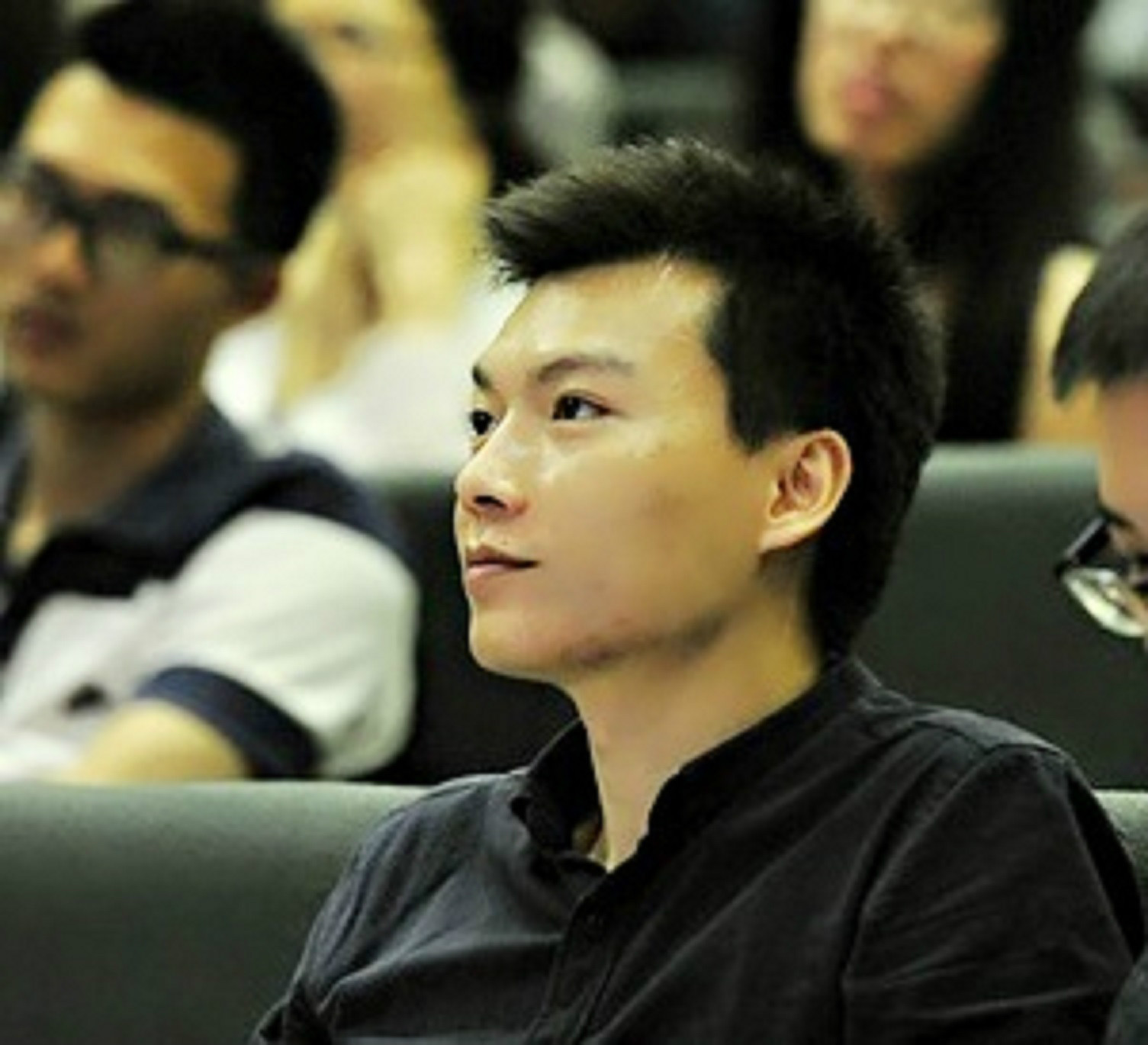 陈楸帆图册_360百科