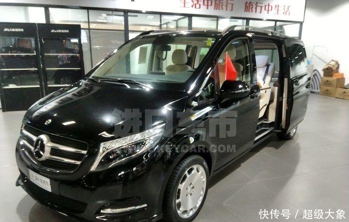 奔驰和迈巴赫版