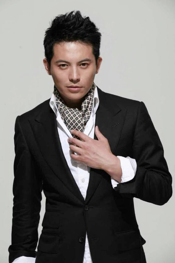 崔鹏图册_360百科