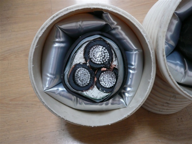 充气电缆(电子工程 | 电子工程)