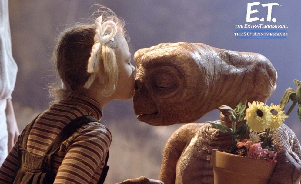 t. - 美国1982年斯皮尔伯格执导科幻片