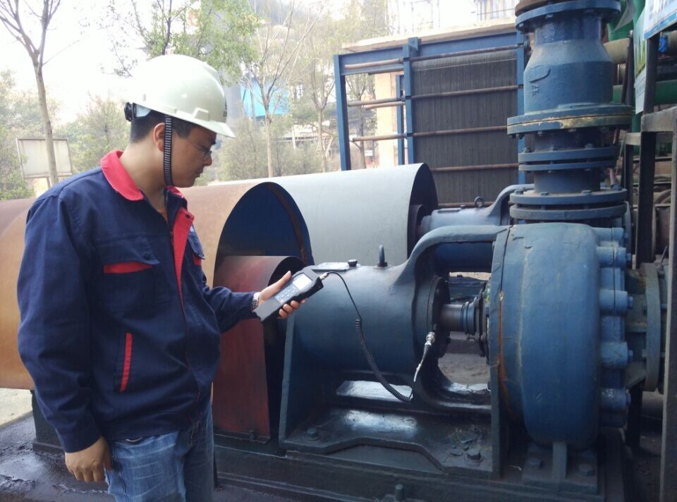 振动监测仪 (土木工程 名词)