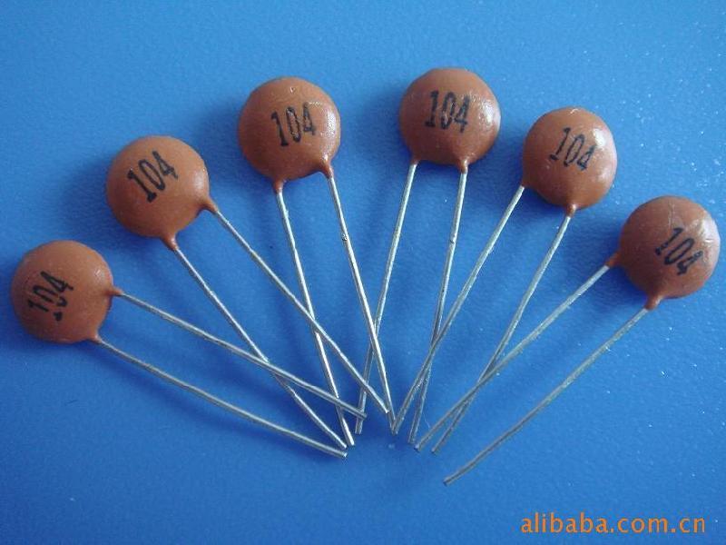 material)是一类具有半导体性能(导电能力介于导体与绝缘体之间,电阻