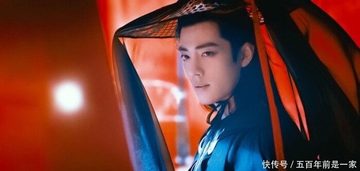 肖战跨年演出太惊艳