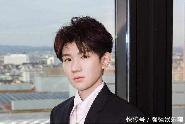 易烊千玺19年演唱会重播