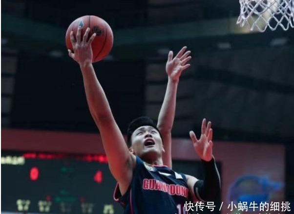 之前广东男篮的队员有谁