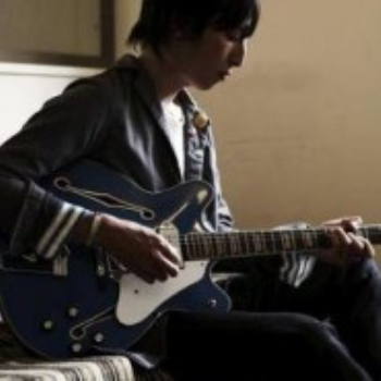 谷泽智文图册_360百科