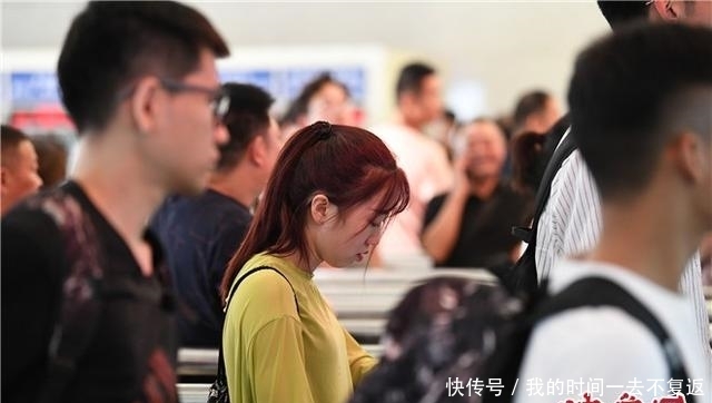 武汉开往重庆列车