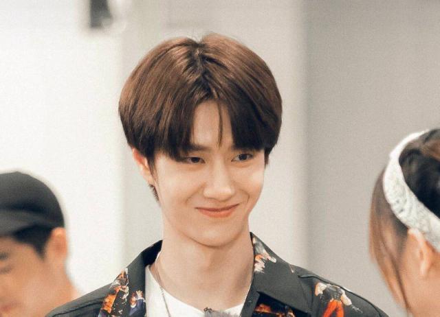 经纪人对王一博的态度