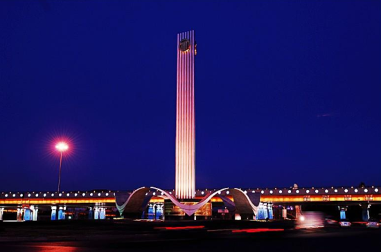 "石油之光"雕塑