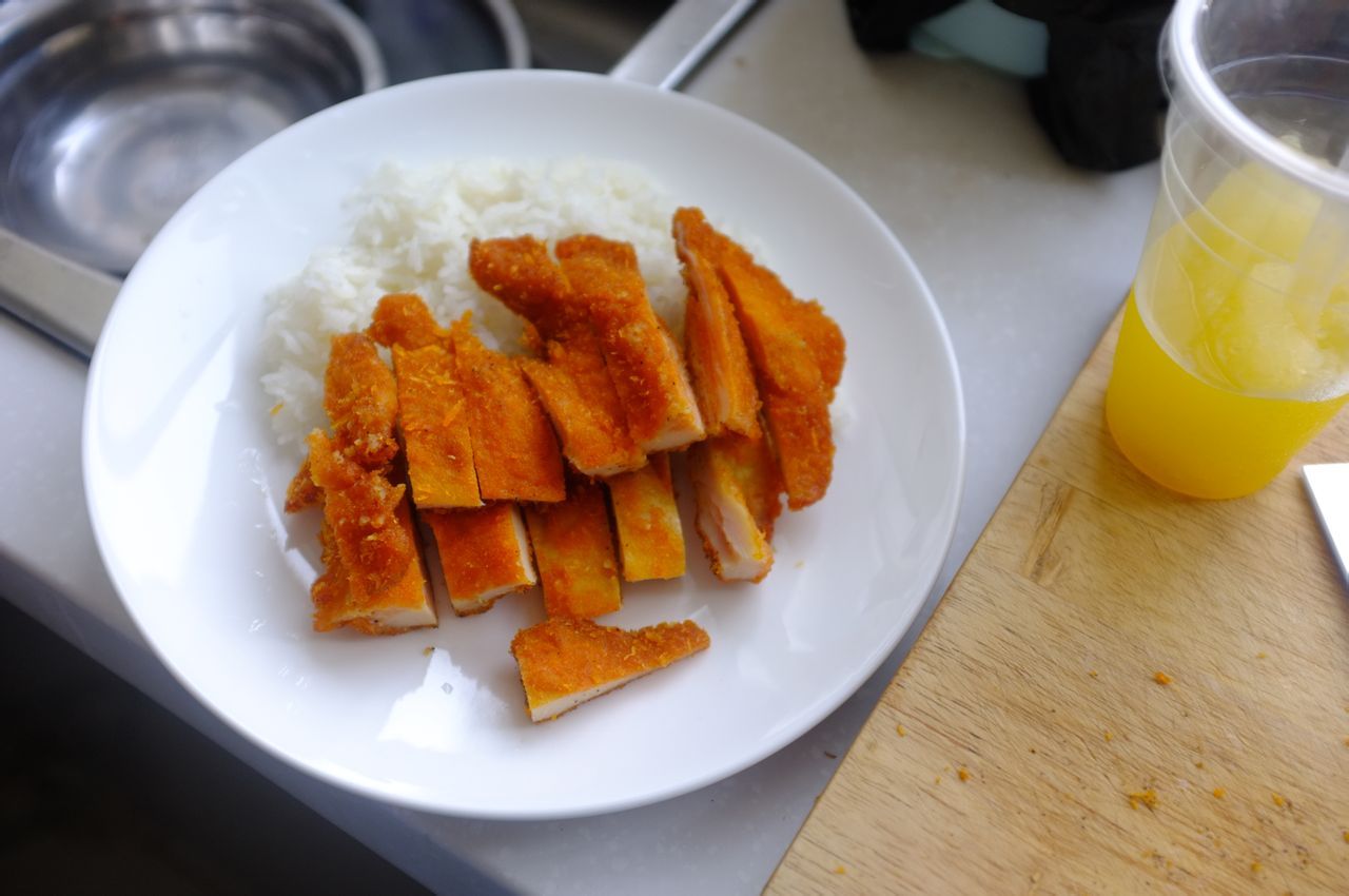 白咖喱香茅猪扒饭