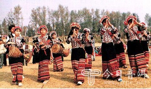 拉枯族图册_360百科