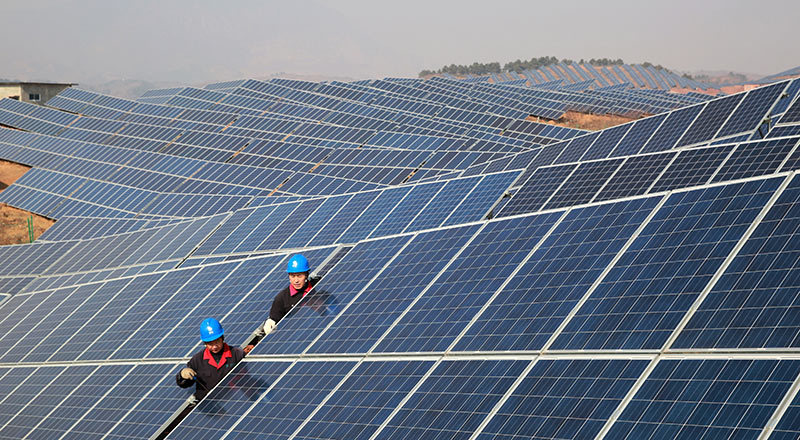 反应离子刻蚀：太阳能光伏高效化的 “微米级雕刻师”