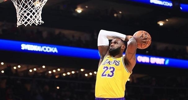 詹姆斯封盖隆多集锦