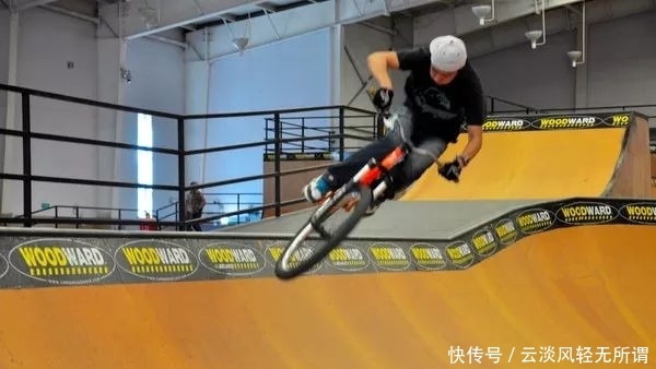 青年演员王一博