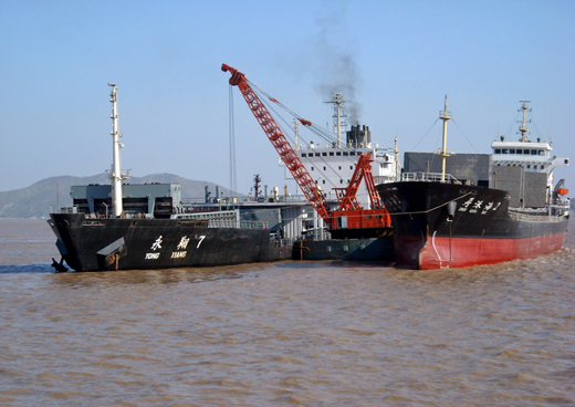 运煤船(企业 | 造船业)