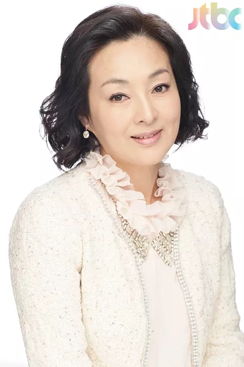 李宝熙  饰演 金宝熙 惠子的妹妹.