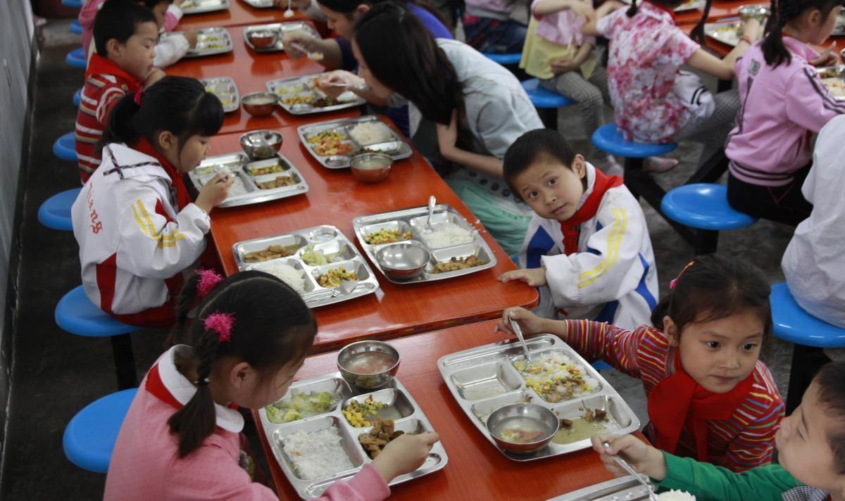 当别的孩子家长抢你孩子玩具