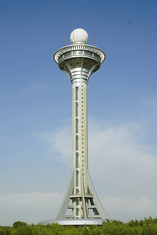 气象塔(景点 | 电工)气象塔是观测大气边界层的气象要素铅直分布的