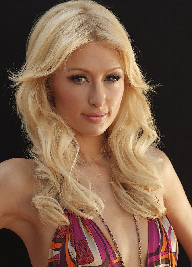 帕丽斯 希尔顿图册 360百科