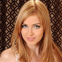 Abigaile Johnson图册_360百科