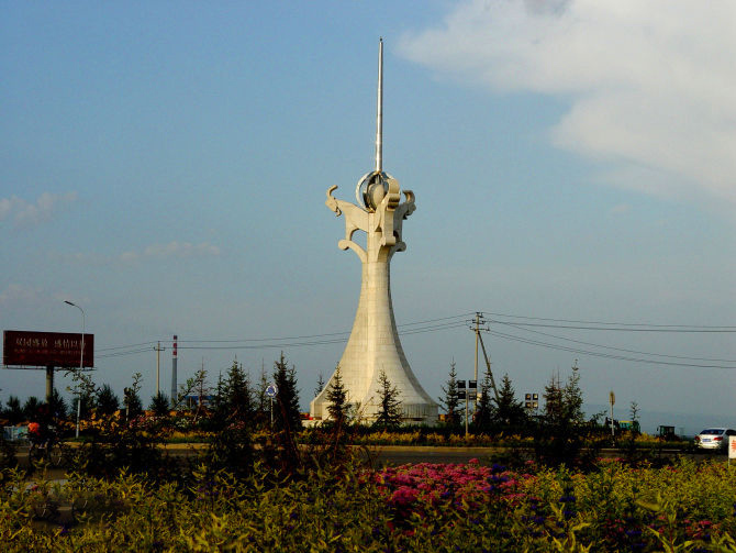 輝騰錫勒草原旅遊區 輝騰錫勒旅遊區位於內蒙古自治區烏蘭察布市植靠