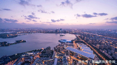 深化收费公路制度改革取消高速公路省界