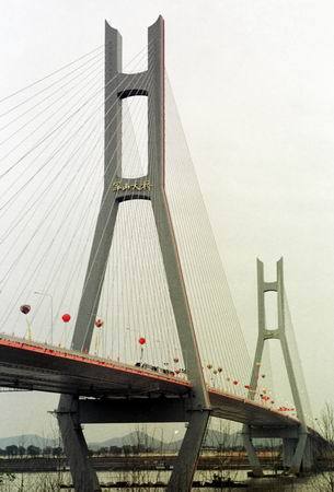 军山长江大桥图片