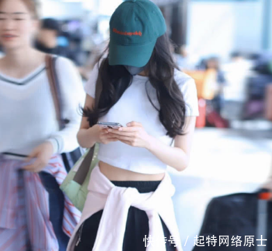 杨颖穿的什么内衣